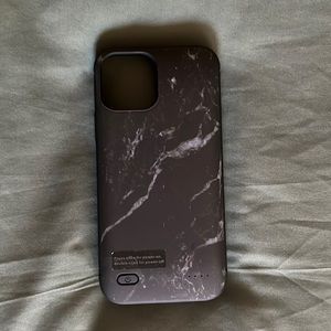 Casely Charging case IPhone 11 Pro